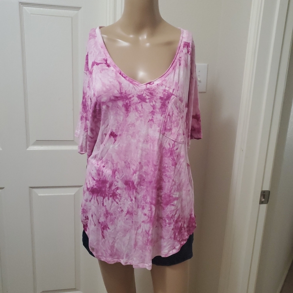 My Favorite Tee Xl Pink Tie Dye Breast Pocket Tee